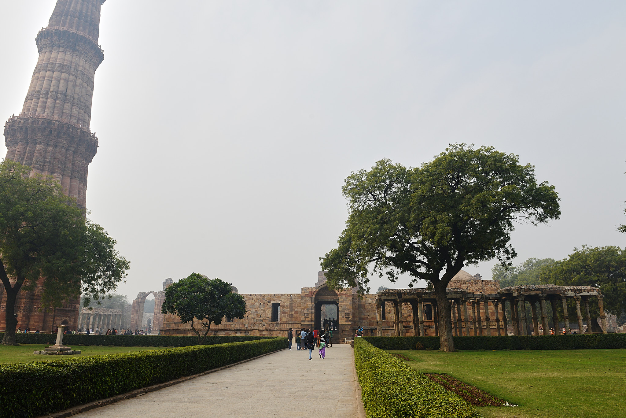 20140104 237 델리 쿠트브 미나르 (철 기둥)